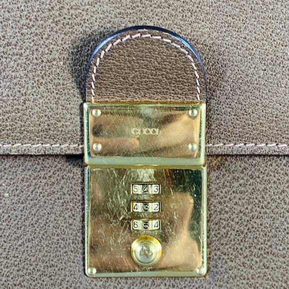 GUCCI Vintage Tan Pebble Grain Leather Combo Lock Briefcase - Picture 2 of 9